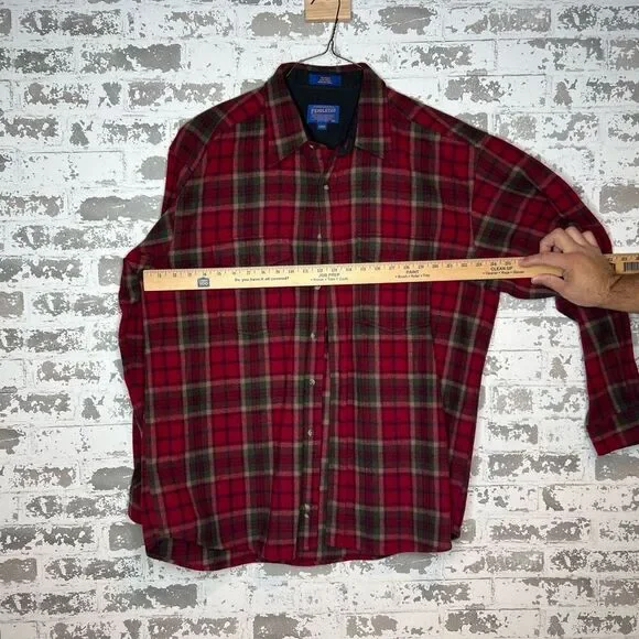 Vintage Pendleton 100 % virgin wool long sleeve button down - Picture 4 of 5